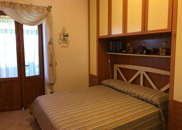 Шале Casa Con Giardino Vicino La Pelosa Стинтино
